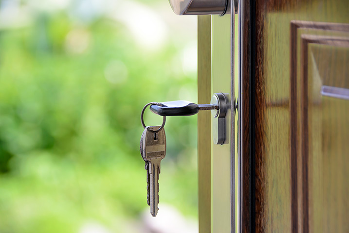 A2B Locks are able to provide local locksmiths in East Malling to repair your broken locks. 